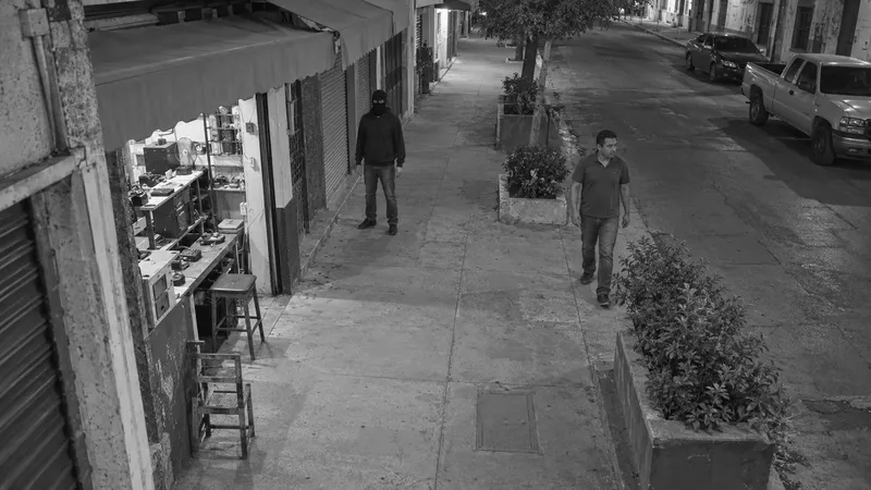 Calle · cámara 13