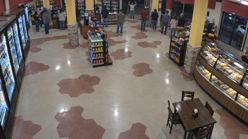 Store · camera 12
